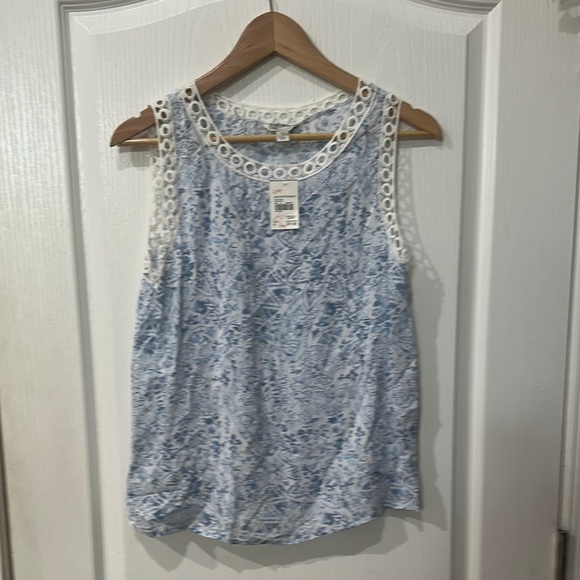 Cato size small sleeveless paisley blue and white top NWT - Picture 1 of 3